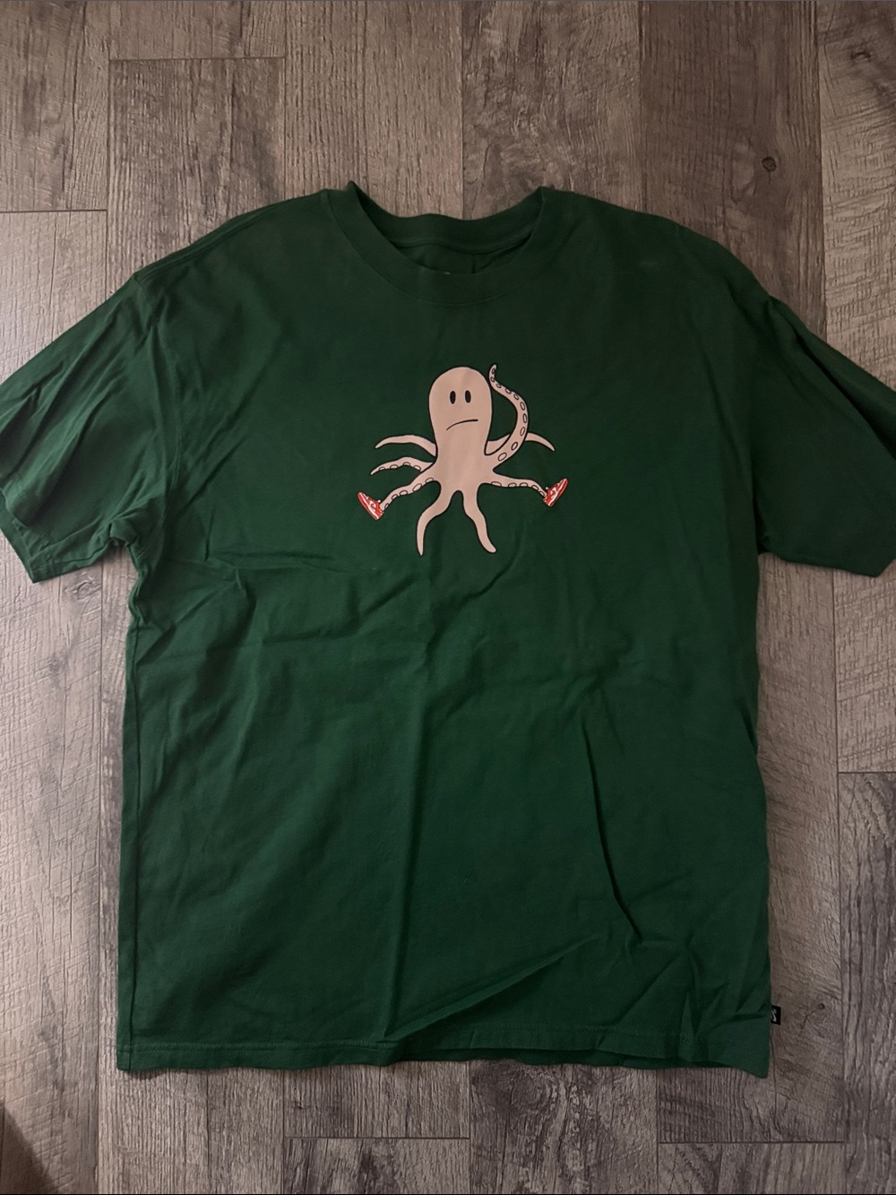 Nike SB Octopus Shirt Size L